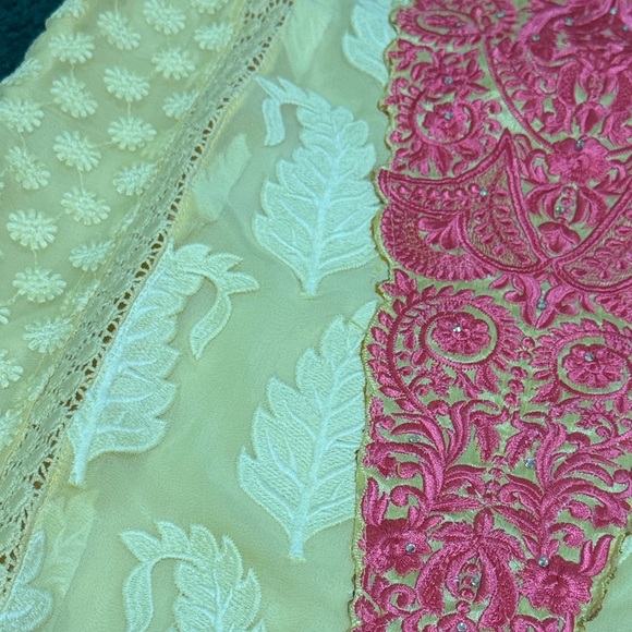 Yellow and Pink Embroidered kameez set - Picture 12 of 13